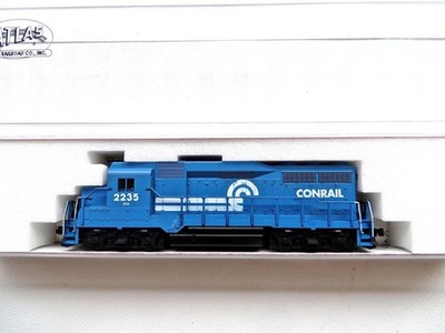 N KATO made for Atlas 4725 Conrail EMD GP30 Diesel Cab 2235  Brand New