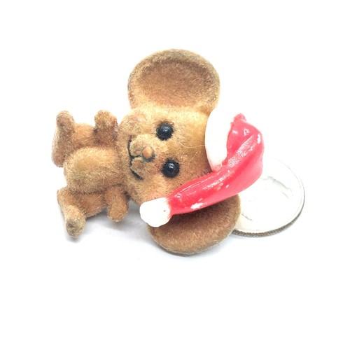 Vintage RUSS Fuzzy Flocked Mouse Christmas Pin Santa Hat Holiday Animal Brooch - Picture 2 of 3