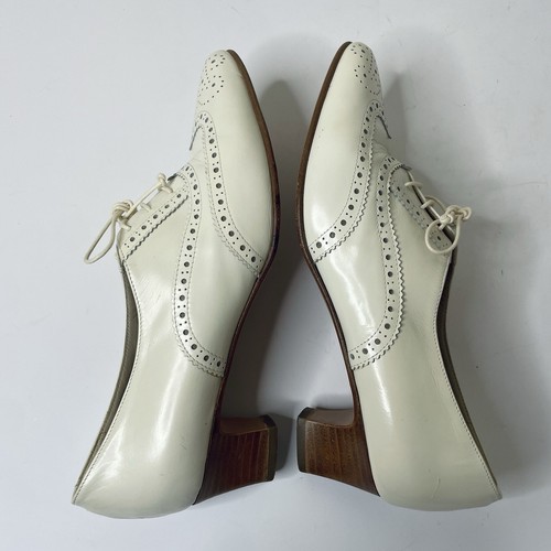 Bally Vintage Size 6.5 Martha Oxford Leather Spectator Lace Up Ivory Cream Heels - Picture 4 of 8