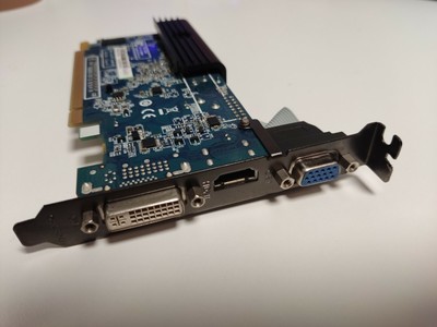 Sapphire Technology Ati Radeon Hd 5450 01 r 512 Mb Ddr3 Sdram Pci Express X16 Graphics Adapter For Sale Online Ebay
