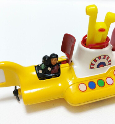 CORGI TOYS 7 The Beatles Yellow Submarine Retro Toy 1968 - Japan