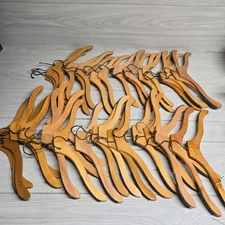 *LOT OF 39* Coldwater Creek Branded Wooden Clothes Hangers *LOT OF 39*