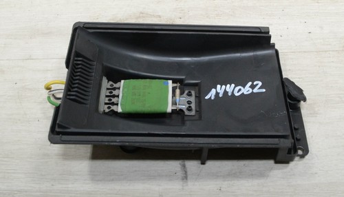 VW Golf 4 IV 1J Bj 99 Widerstand Gebläse Motor Heizung 144062-E377