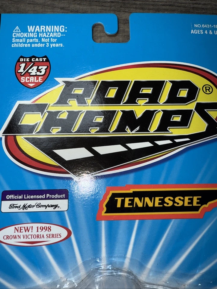 NUEVO NUEVO EN PAQUETE VINTAGE 1998 CORONA VICTORIA POLICÍA ESTATAL DE TENNESSEE DIECAST 1:43 Foto 3 de 4