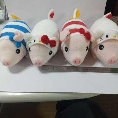 Monster Hunter Poogie Hello Kitty Plüsch 4er Pack 13x22x13cm Sammlerstück