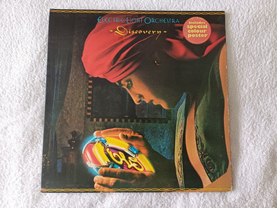 PLAYS EX-/EX- E.L.O.  DISCOVERY  1979 LP JET LX 500 + POSTER  G/F SLEEVE VG+