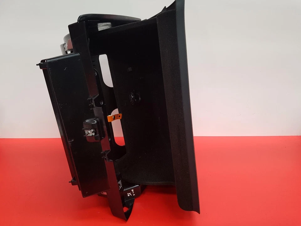 Guantera Volkswagen Passat 2009 302857114 Foto 2 de 4