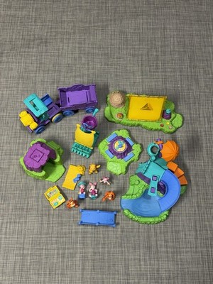 Vintage Mattel Disney Winnie the Pooh 100 acres Woods Campground Parts Playset