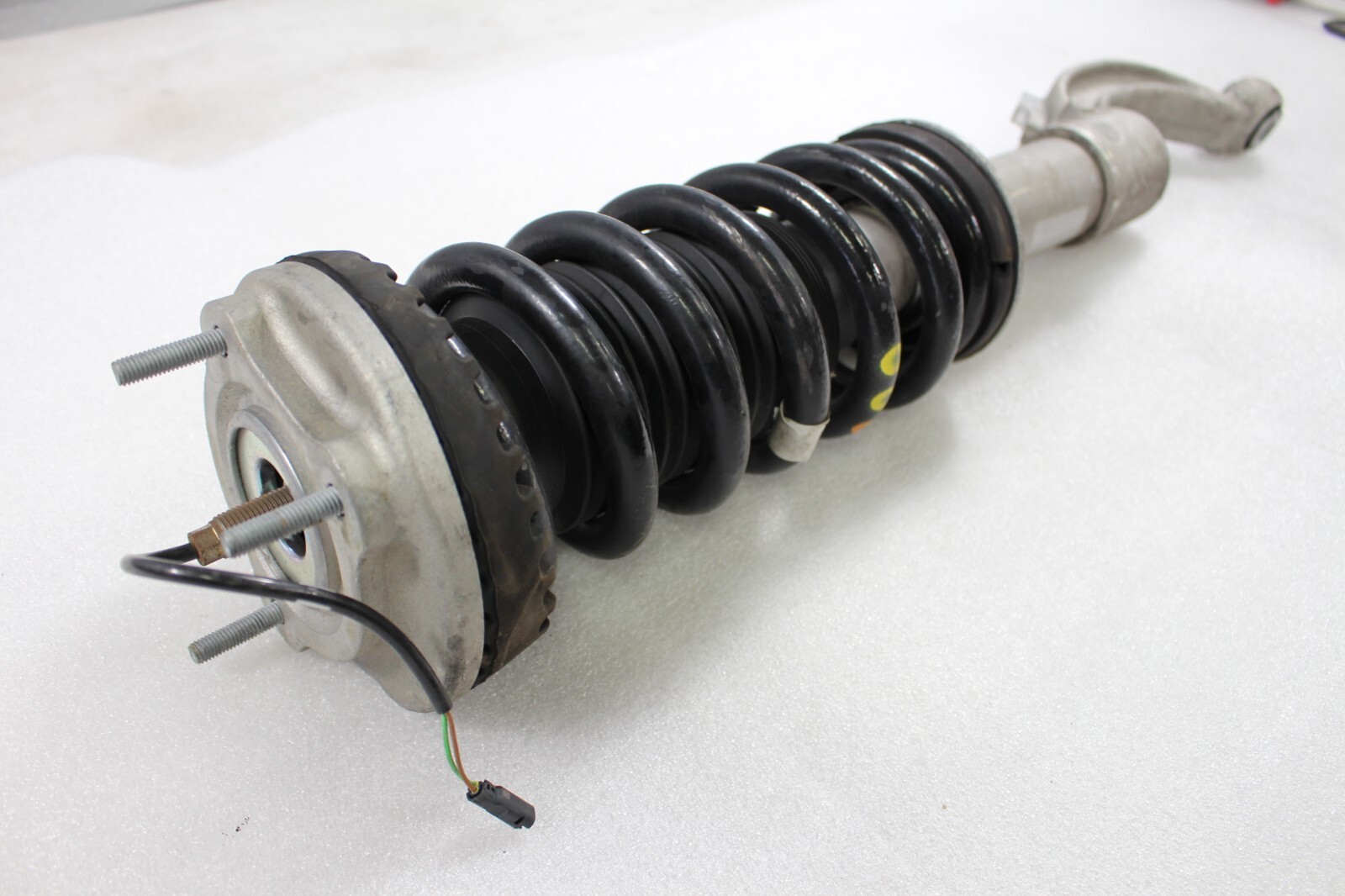 2016 Maserati Quattroporte, Ghibli, Front Shock Absorber, Used, P/N 670030332