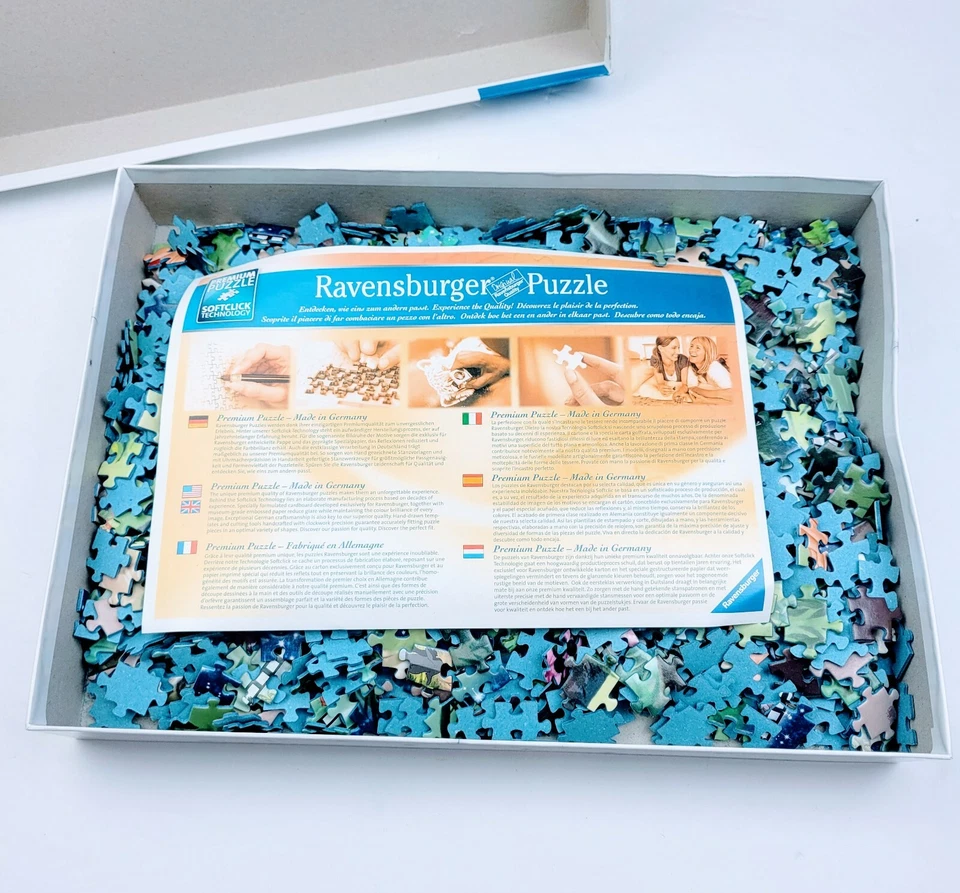 DISNEY RAVENSBURGER JUNGLE BOOK 1000 PIECE JIGSAW PUZZLE COLLECTOR'S #197446 - Image 2 of 3