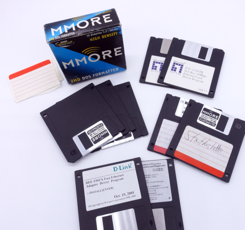 9 Disketten 3,5" 3 1/2"  2HD für Commodore Amiga Atari ST PC Mac - Bild 1 von 1