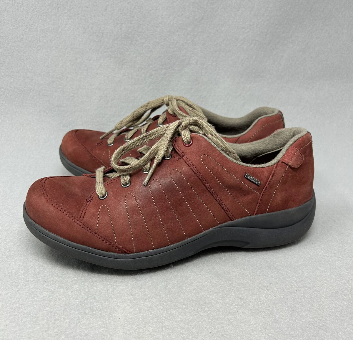 Aravon Shoes Womens 7B Revsavor Sneakers Lace Up AAU13 Red Leather Casual