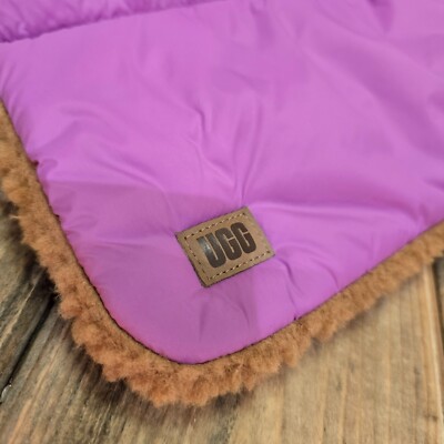 UGG PUFFY PULL THROUGH SCARF REVERSIBLE WOMENS O/S ~ BODACIOUS