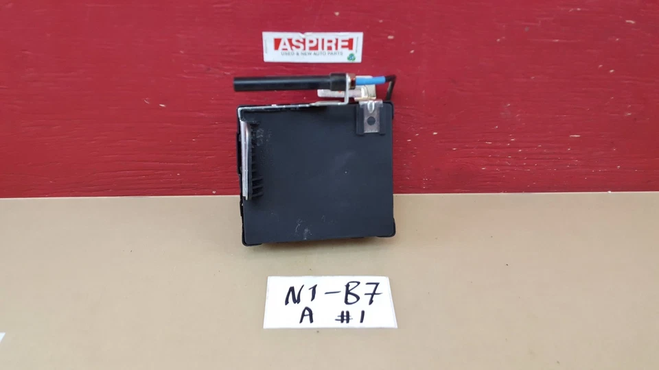 Módulo de control de carrocería Hyundai Santa Fe 2006-2009 OEM 95400-0W210 Foto 2 de 4