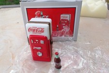 Coca-Cola Vending Machine Trinket Box PHB Midwest Cannon Falls 1999 Porcelain