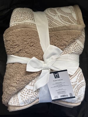 NWT Members Mark Sherpa Throw Dot Medallion Velvet Plush 60 x70  Tan Off White