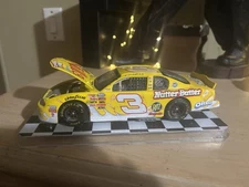 Dale Earnhardt Jr 2002 Nilla Wafers / Nutter Butter ELITE Nascar 1/24 Diecast #3
