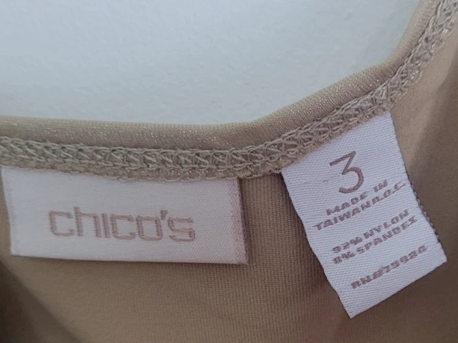 Top tejido sin mangas elástico para mujer Chico's dorado brillante talla 3 ¡En muy buena condición! Foto 2 de 3