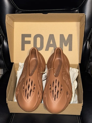 Adidas Yeezy Foam Runner RNNR rosso argilla taglia 10 HP5335