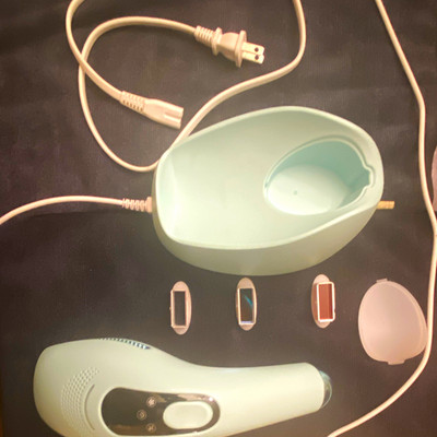 Corded DEESS Hair Removal Device, Green, LCD Display, 3 Interchangeable Heads