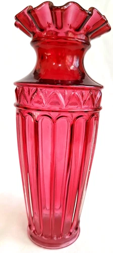 Vintage Fenton Glass Ruffled Edge Vase / Cranberry /9655