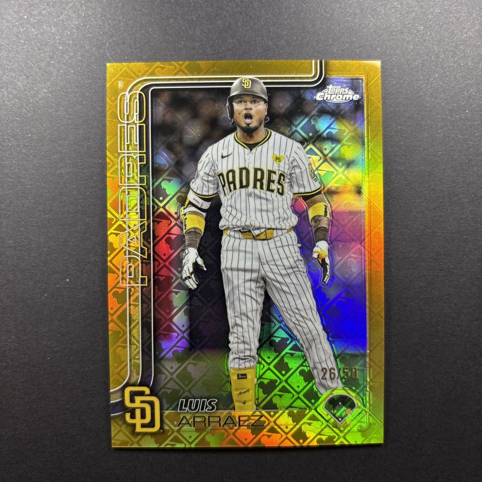 🔥2025 Topps Chrome Logofractor Baseball Luis Arraez Gold /50  Color Match🔥