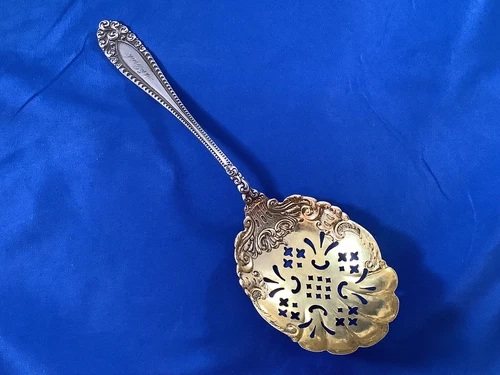 Antique International Kenilworth Sterling Gold Wash Pierced Spoon Pea Server