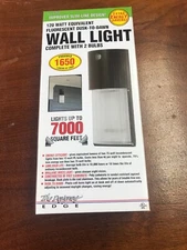 Designers Edge L-1772-26W-26-Watt Fluorescent Dusk to Dawn Security Light Bronze