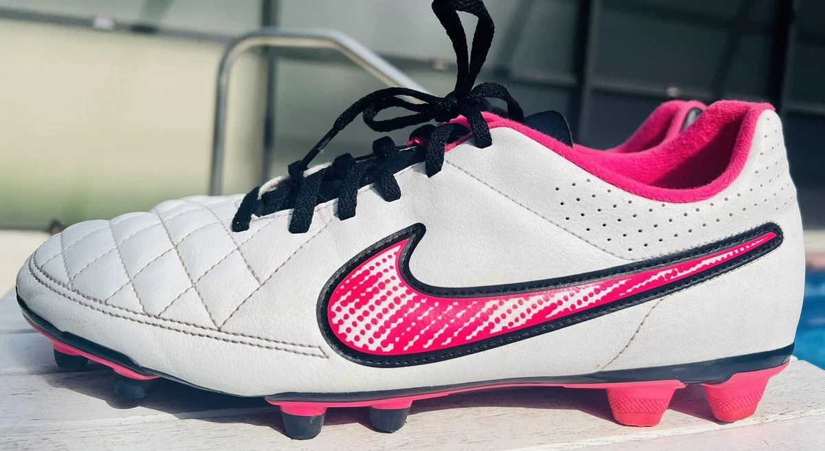 Nike Tiempo RIO II FG Soccer Cleats Pink Power Women s Size 11.5