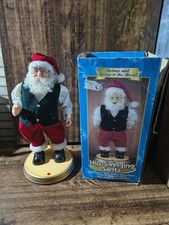 17" Tall Gemmy 131 22 Animated Hip Swinging Santa Sings. Not Working 