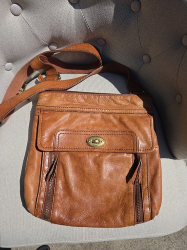 Fossil Stanton Travel Crossbody Purse Bag Lamb Hide Leather Bohemian Hippie