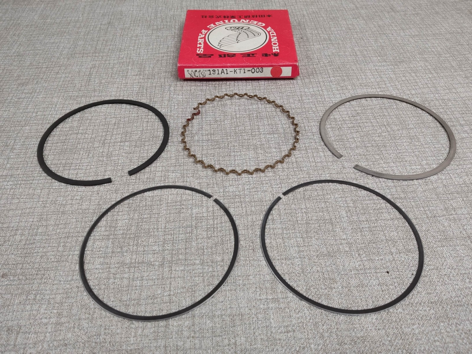 Segments cote standard XR250R 1986 1995 pièce moteur HONDA 131A1-KT1-003