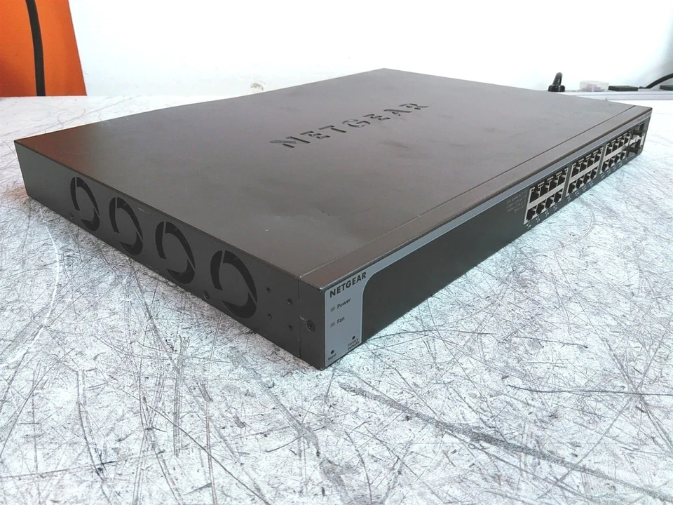 Dented Netgear ProSafe XS728T 28-Port 10-Gigabit L2+ Smart Switch Factory Reset - Image 4 of 4