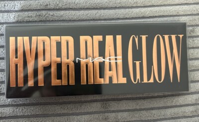 Mac HYPER REAL GLOW Highlighter