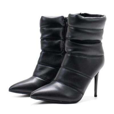 Wild Pair Women's Duaa Faux Leather Quilted Design Ankle Boots