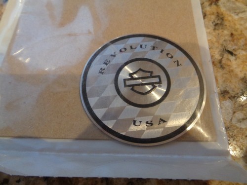 HARLEY DAVIDSON MOTORCYCLE REVOLUTION USA SECONDARY CLUTCH EMBLEM COVER NEW!
