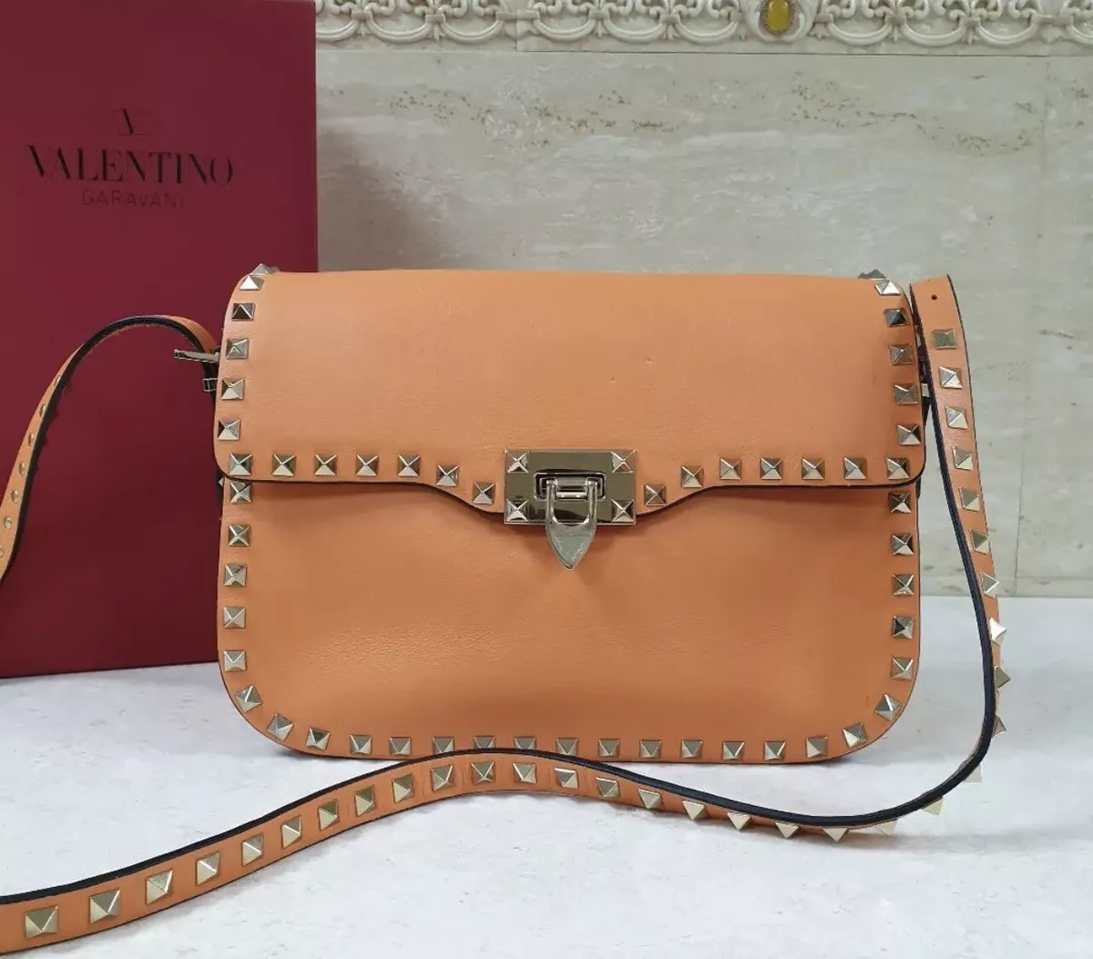 Ebay valentino shop rockstud bag