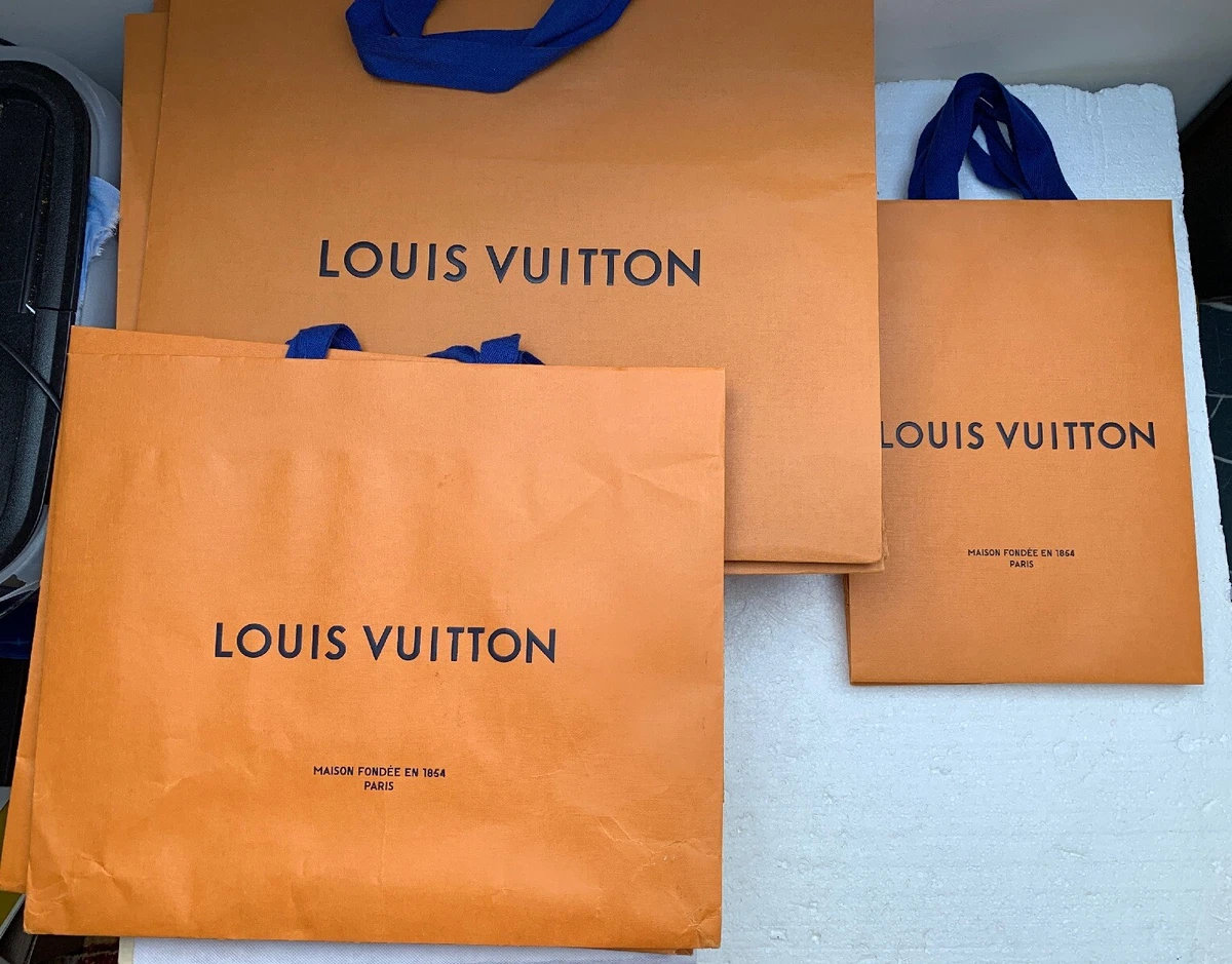 LOUIS VUITTON Icónica Bolsa de Regalo de Papel Amarillo Varios Tamaños  REGALO