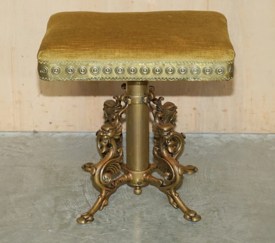 ANTIQUE FOUR DRAGON ITALIAN GILT BRONZE STOOL CIRCA 1860 HIGHLY DECORATIVE - Image 3 of 4