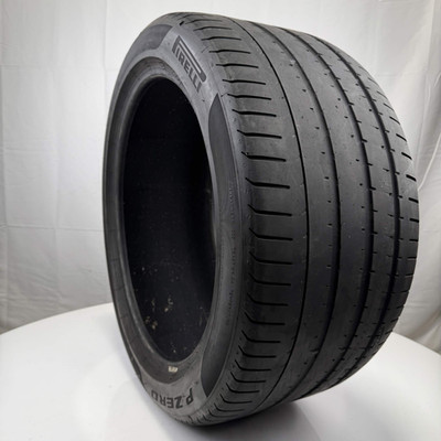 Used 325/35R20 Pirelli P Zero 108Y 5.5/32 (DOT 24)