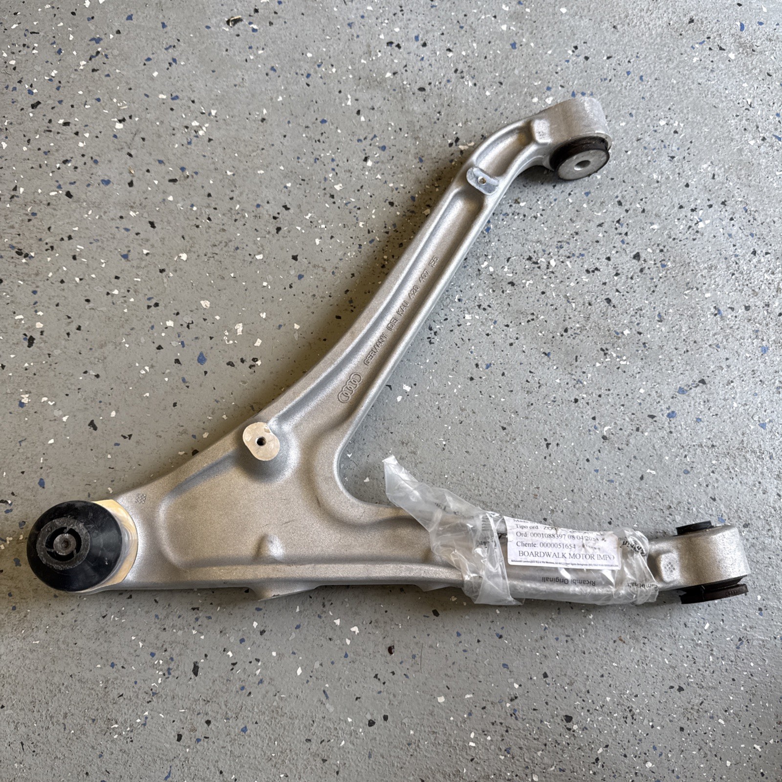 Audi R8 2010-2015 FRONT+LEFT+LOWER Control arm P/N 420407155