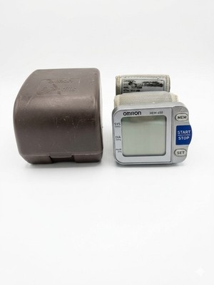 Omron HEM-650 Wrist Blood Pressure Monitor IntelliSense Automatic 