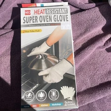 NEO Heat Resistant Super Oven Gloves