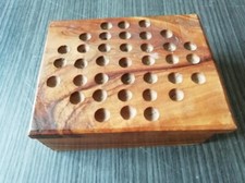 COFFRET ANCIEN JEU DE DOMINOS + SOLITAIRE DANS BOITE EN BOIS