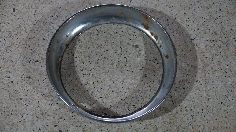 ANILLO FARO Nuevo de Lote Antiguo CIBIE RENAULT R8 R8S GORDINI 4CV 180 mm Foto 2 de 3