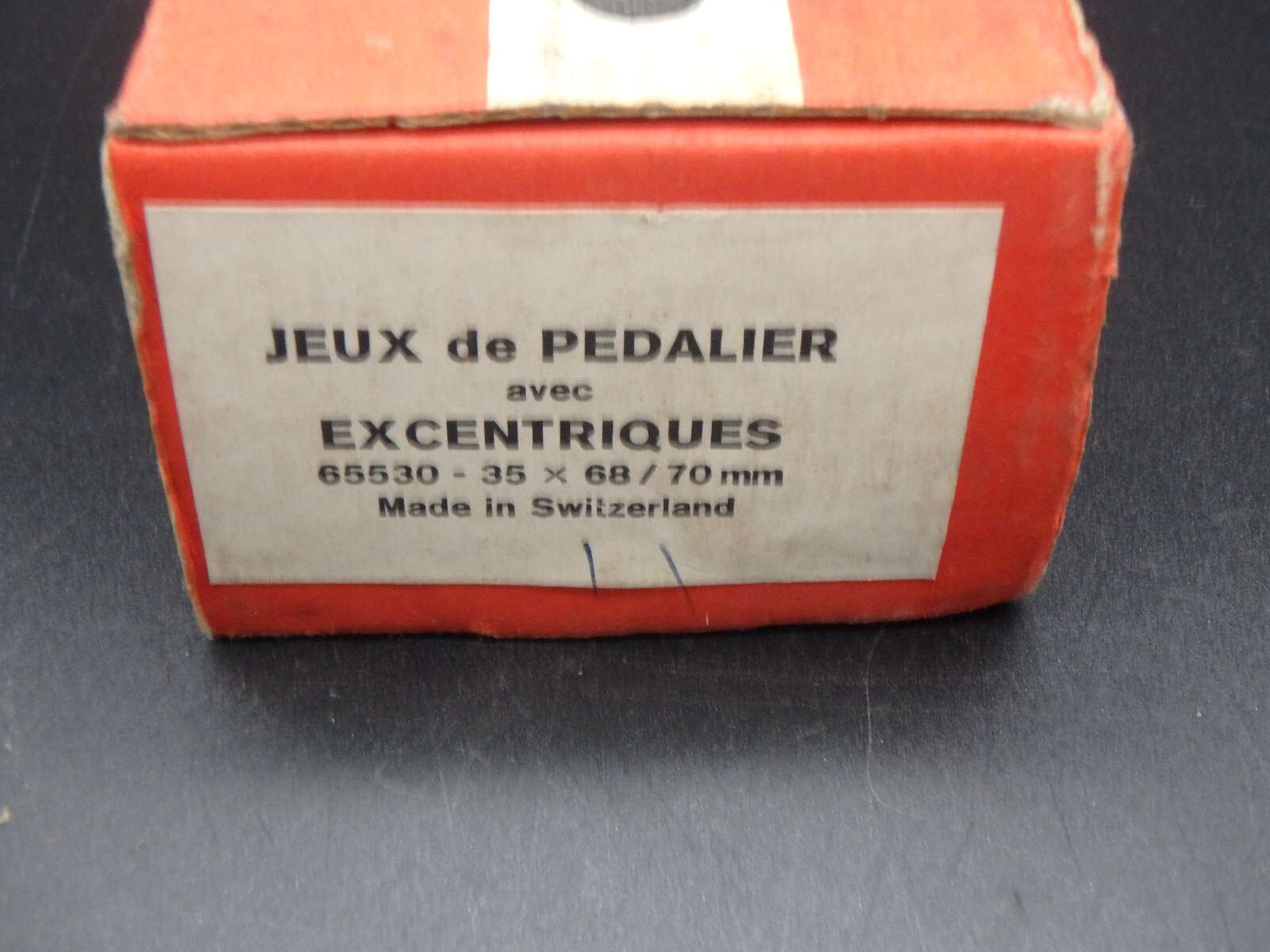 Boîtier de pédalier EDCO réglable pour résoudre les problèmes d'alignement de chaîne - 2