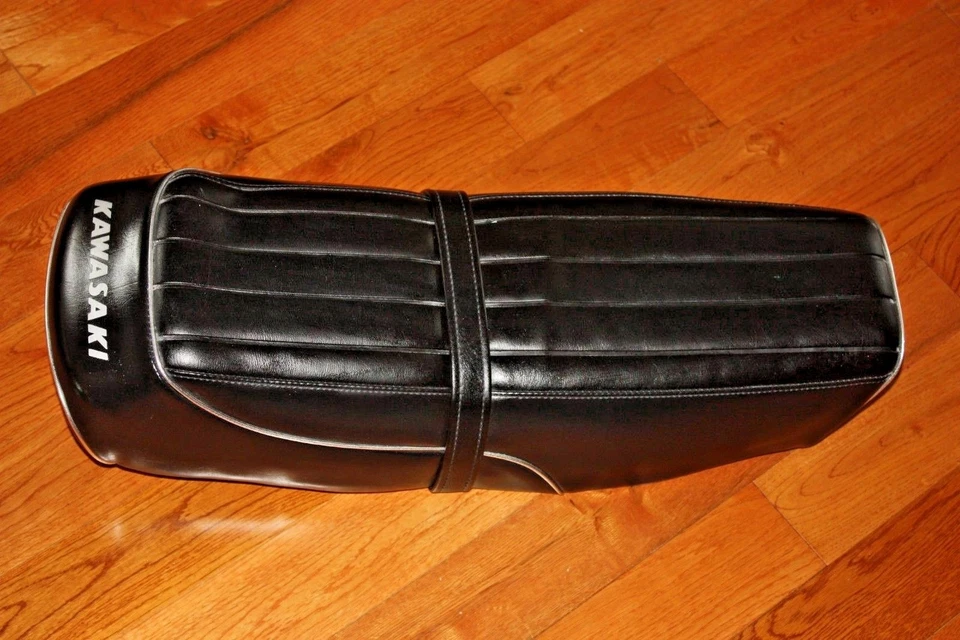 KAWASAKI G3 GA3 G3TR BUSHMASTER (1969 1970) Funda Asiento Repuesto Foto 2 de 4