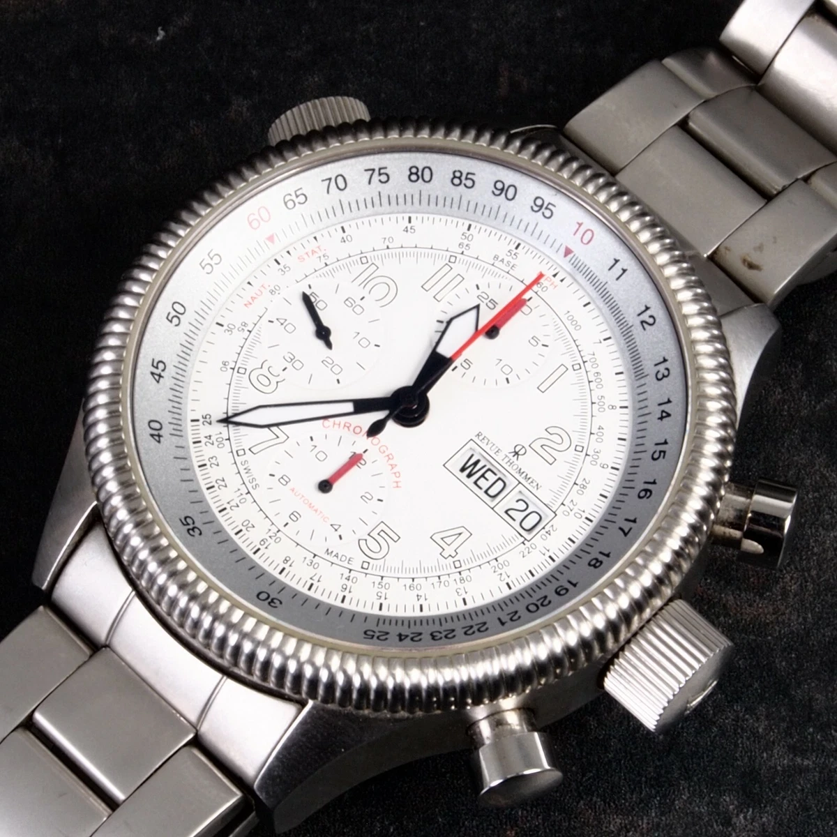 Revue thommen pilot sale