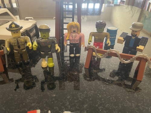 Roblox Figures & Accessories Bundle Sheriff Car Set & Zombie Attack Set - Picture 2 of 5