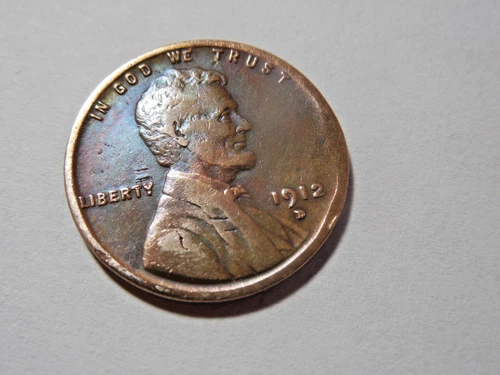 1912 D Lincoln Cent, in Fine condition. Rim damage. But you decide!!!!!!